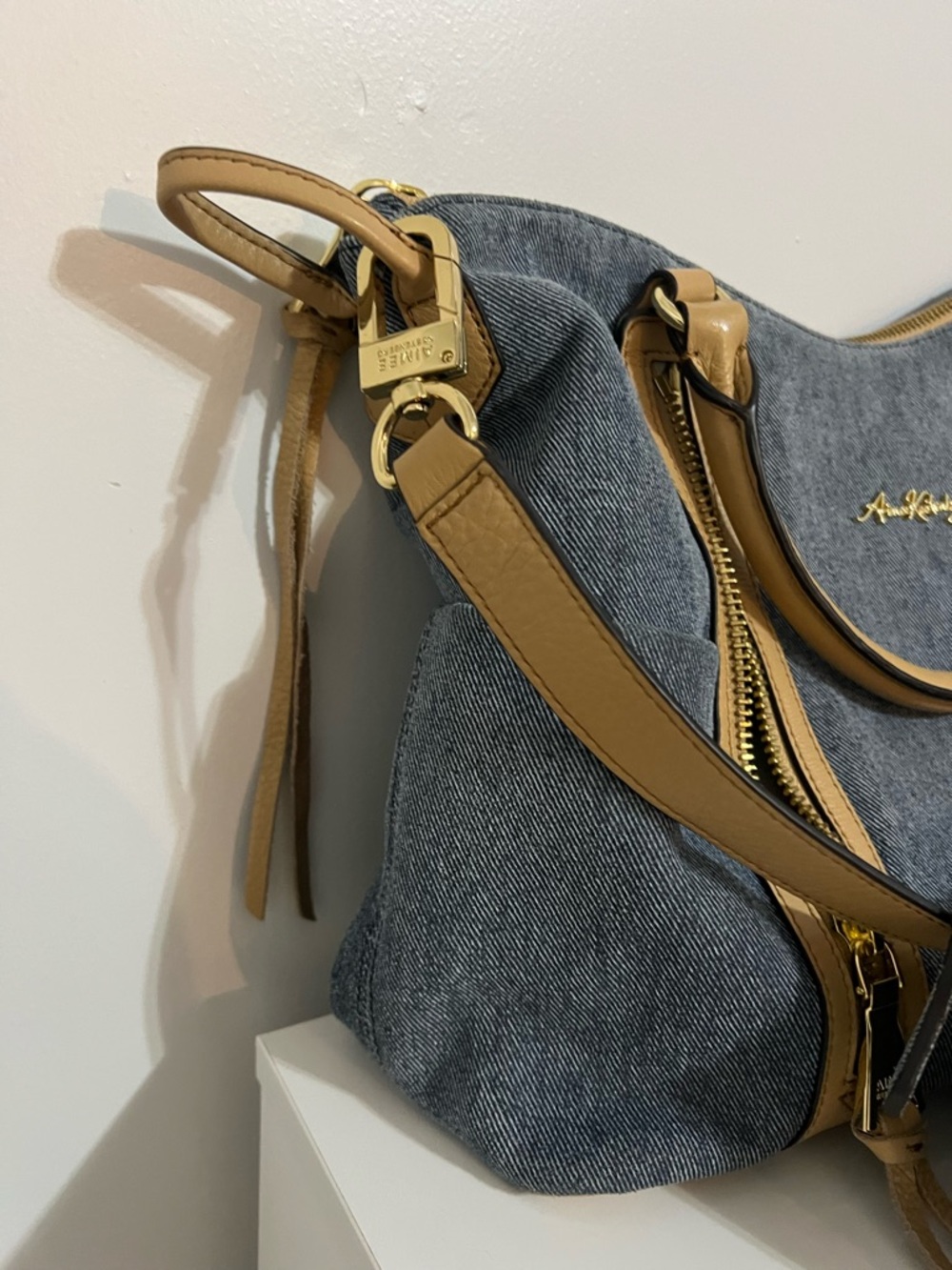 NWOT Aimee KESTENBERG Denim Shoulder Tote with Tan Trim & Pouch Bag - Picture 5 of 11